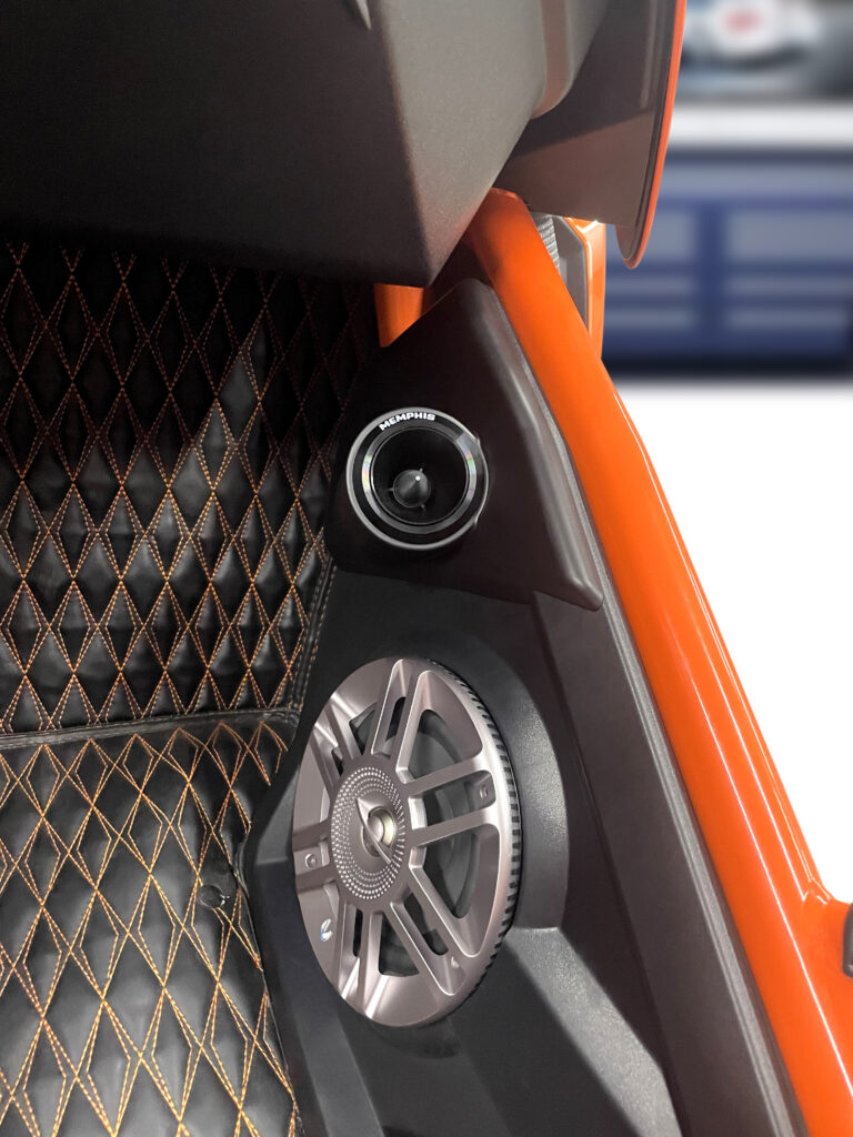 Polaris Slingshot bullet tweeter pods